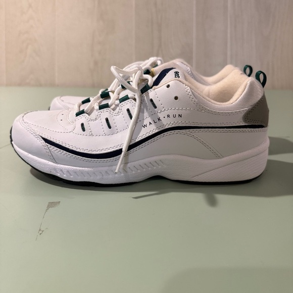 Easy Spirit Romy Walk Run Sneakers White Leather 8.5 Wide - Picture 5 of 9